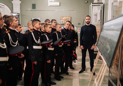 Экскурсии по выставке "О Родине" завершили проект в Севастополе